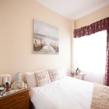 No 3 James Hill Bed & Breakfast *